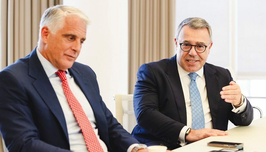 Alpha Bank: Με ποσοστά 9,6% + 10,53% η UniCredit